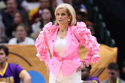 best dressed women's basketball coaches|lsu women's basketball coaches outfits.